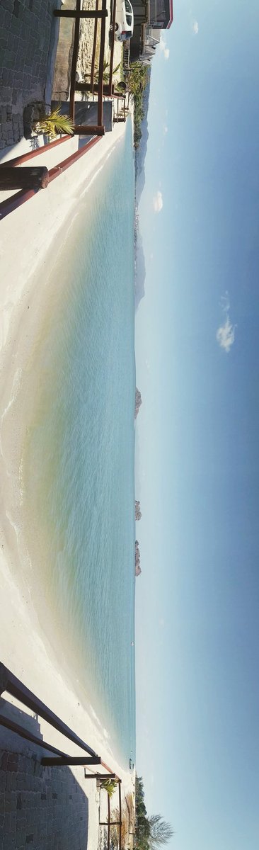 baddel21's tweet photo. Beachfront. #Langkawi #Malaysia https://t.co/L8xTZak7i4