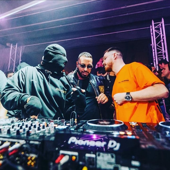 aazarindia's tweet photo. 👑
@aazar👑 @Malaamusic🔥 @Mercer_Music☠️ @PMF_official 
#StayAtHome #StaySafe #listenmusic https://t.co/Lg0MPyfBZl