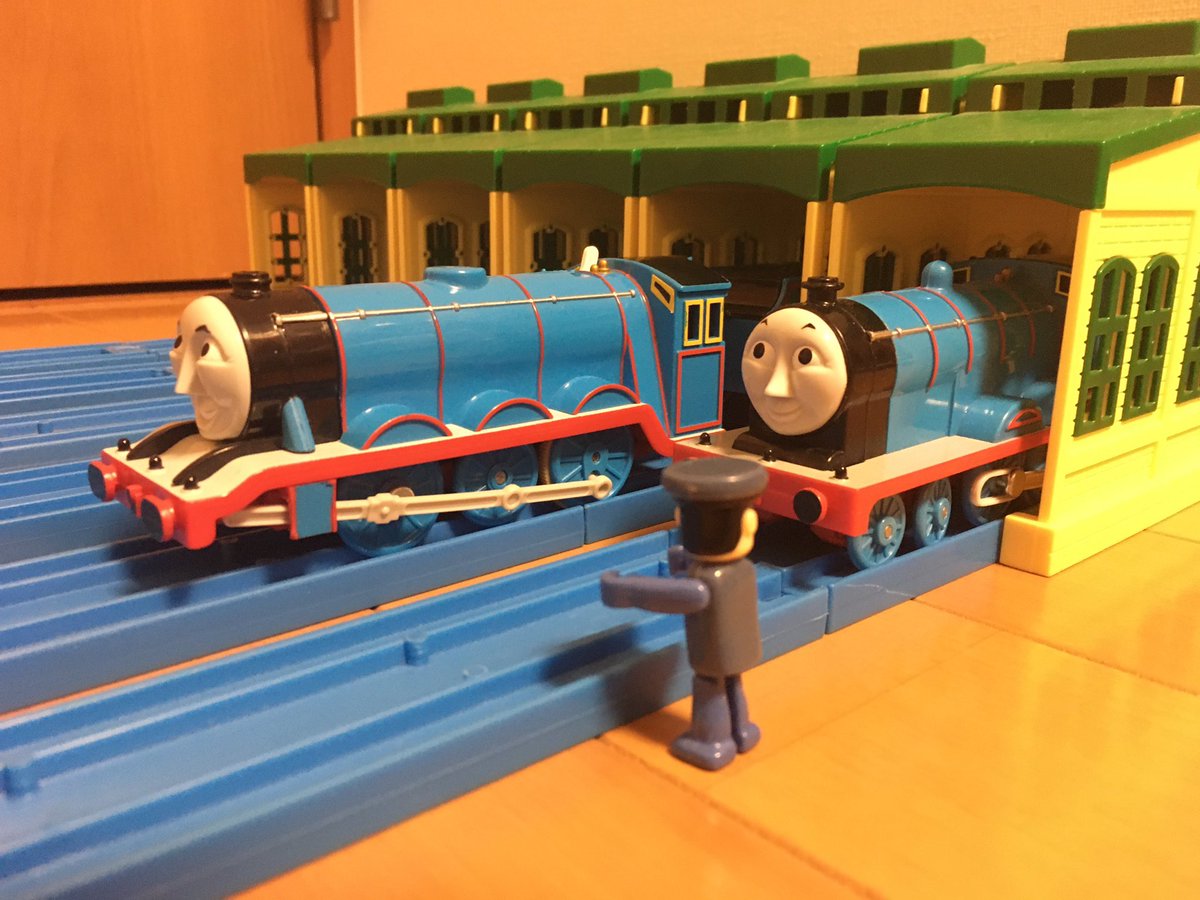 汽車のえほん 本日は 『The Three Railway Engines』 刊行記念日。 2年