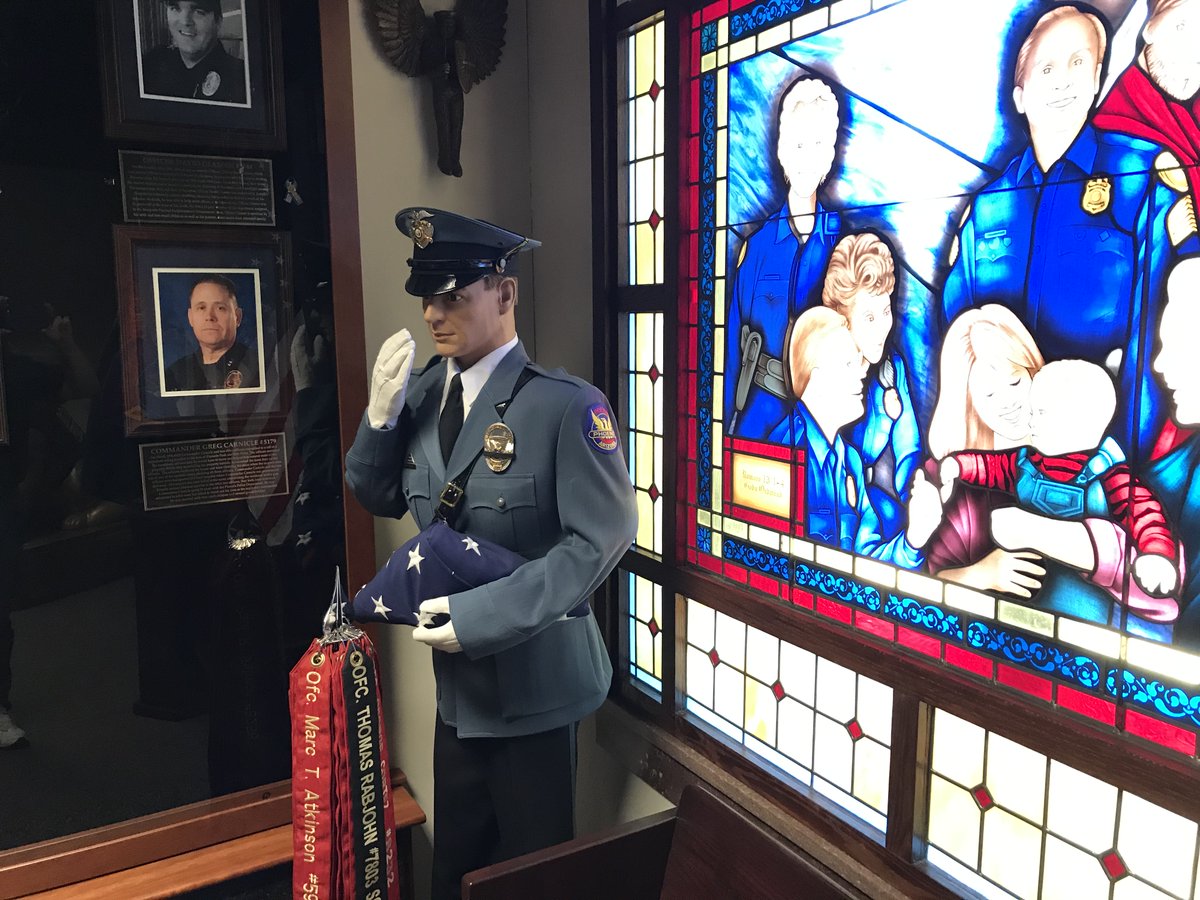 phxpdmuseum's tweet photo. We were recently able to added Commander Greg Carnicle's name to the Phoenix Police Museum Memorial.
Please thank a police officer and their families for their commitment and sacrifice, especially this week during National Police Week. https://t.co/Qe73P8MgmS