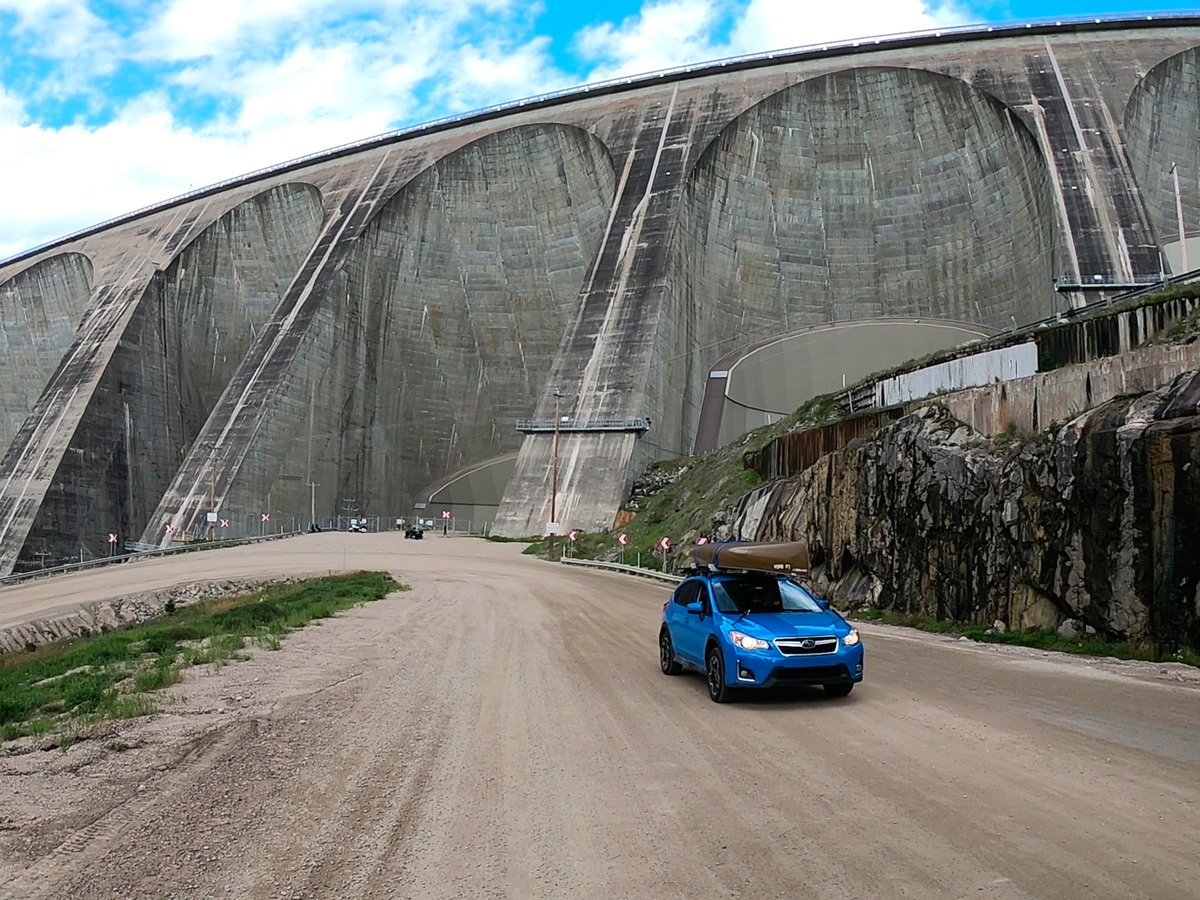 Apieyremo's tweet photo. El "ojo de Quebec", la ruta 389, la represa de arco más grande del mundo, la ciudad de Fermont con su muralla habitable.
Todo esto en la 1.ª parte de la ruta Trans Quebec- Labrador.
#explorecanada #quebecoriginal #blogdeviajes #translabradorhighway
https://t.co/1td3tmQ0fb https://t.co/f9SwgR5d6z