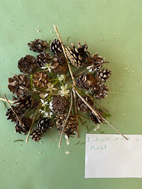 CecilRoadSchool's tweet photo. Today we were land artists! We learnt about an artist called #AndyGoldsworthy who creates sculptures using natural materials. We went on a hunt to collect some natural materials to create our own work of art! We were inspired by nature that’s for sure. Look at our creations... https://t.co/dvYCs7LAty