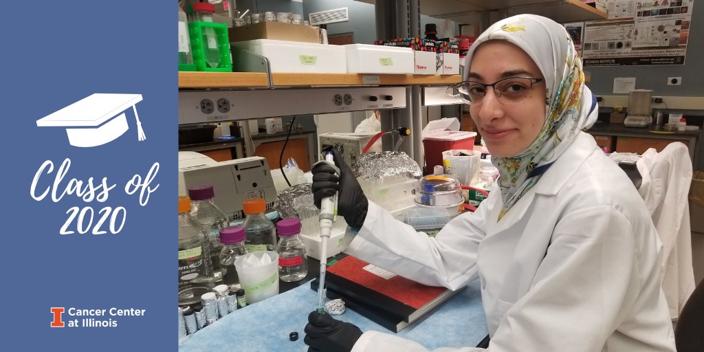 CancerCenterIL's tweet photo. We're celebrating our CCIL grads this week! 

Parinaz Fathi,@TiMeUIUC graduate, will continue #CancerResearch as a postdoc - it's important to her b/c cancer is complex and can affect people from all backgrounds and walks of life. 

Congratulations Parinaz! 🔶🔷 https://t.co/OkfXlbdmit