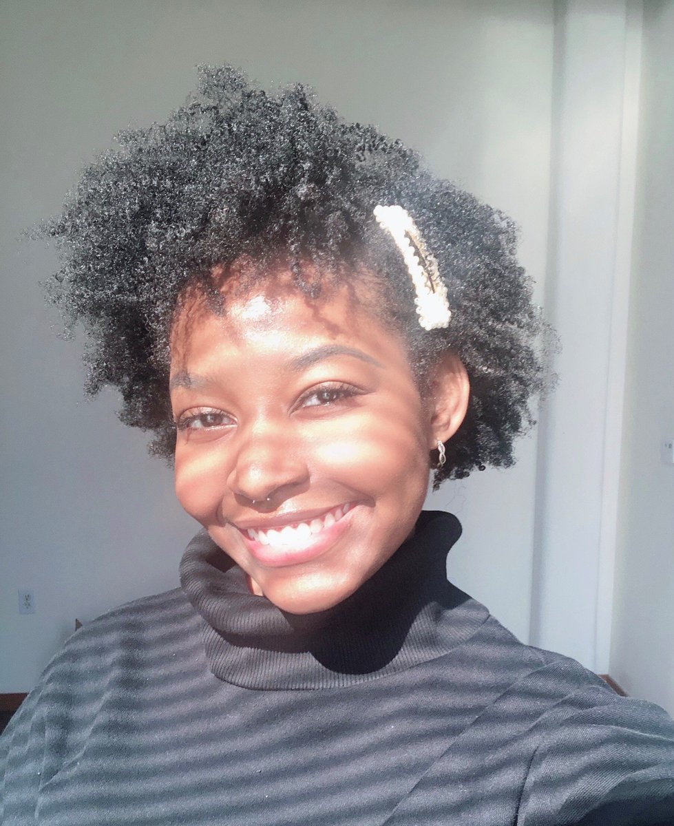 CollPossibleWI's tweet photo. "Whether it's learning new platforms to help students with online classes or picking up their school laptop while they are at work, I want students to be confident they can lean on me while we're living in uncertain times."

-CP Coach @kish_harper 

#READ: https://t.co/CNjiX9DzGN https://t.co/VsczYPSkV9