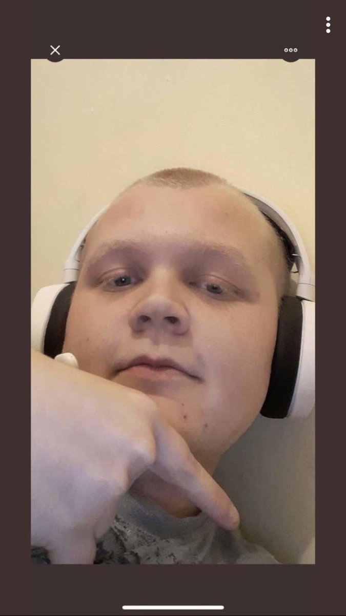 ItsFrost tweet media