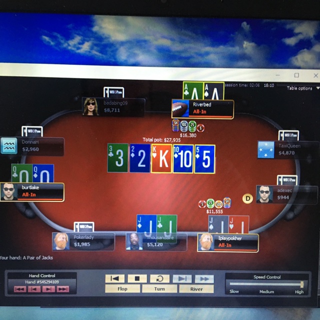 The_JacksonT's tweet photo. Lost the minimum. There’s an Open, 3bet, Flat, I fold bb, reshove, flat, reshove, call. (Username: Thousandaire) #WSOPPOTW #WSOPNV #wsop #lotsofaction #goodfold https://t.co/pjvTDrUqSG