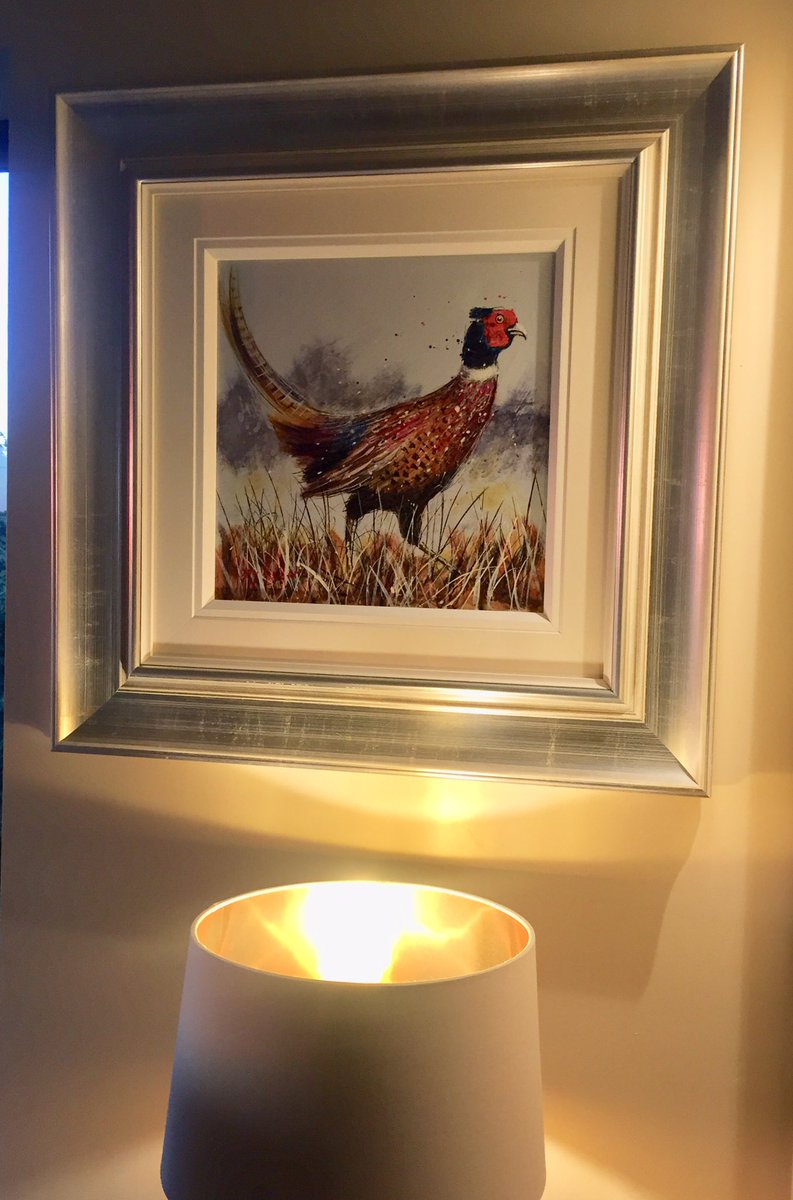 HepplestoneArt's tweet photo. One of the superb Ruby Keller original paintings currently available on our website - Proud Pheasant, £575. We are still delivering with free delivery in the UK.
#rubykeller #pheasant #gamebird #wildlifeart #hepplestonefineart #lancashire https://t.co/kc8iv3bqAK