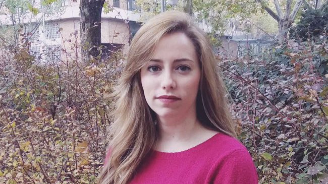 PedroOtamendi's tweet photo. María Teresa Pérez, reportera de “La Tuerka” antiguo programa de Pablo Iglesias, nombrada Directora General del Instituto de la Juventud (Injuve) sin ser funcionaria. Su sueldo entre 80.000€ y 100.000€ anuales. Y así hasta  23 Directores Generales.

La emergencia social... https://t.co/Qujn06as4x