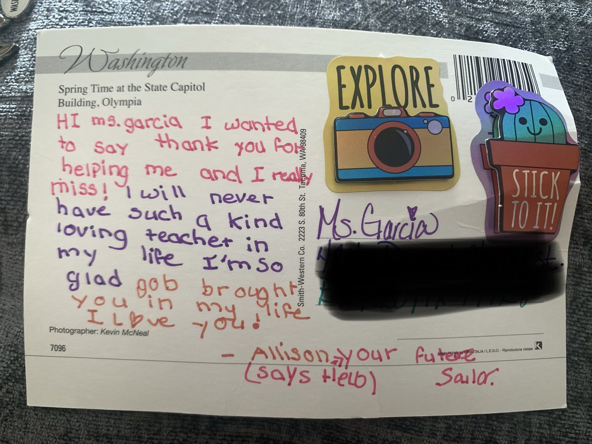 __CGarcia's tweet photo. Right before spring break, one of my kiddos moved to WA. It was very hard to see her go; today she surprised me with an awesome care package 💜 #MissionExcel #TeamSISD Once an owl, always an owl.... hoot! 🦉(thank goodness for technology) 🧡 https://t.co/Y8tMslCqii