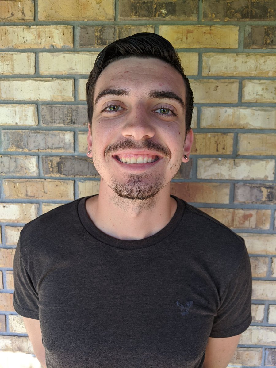 UFPhilosophy's tweet photo. This year's Ellen Haring Award goes to Brett Hymel, a graduating philosophy major who demonstrated academic excellence & service to the larger community. Brett has worked with the Student Farmworker Alliance to promote farmworker justice for the Coalition of Immokalee Workers @UF https://t.co/yRCloD77QI