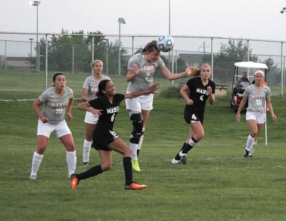 LadyIronSoccer's tweet photo. OTD in LadyIronSoccer history: 5/11/17 celebrated #KickItForMax with a 2-0 win over West to end regular season at 19-2 @kb_341 @carmencornejo44 @nicolemegles @shelby_herrera @angela_le1 @starkles4 @maggie_peters25 @lilkso @gracespades @kaydelveaux2 @laurencornejo #AlyssaFrazier https://t.co/BWcy18HN61