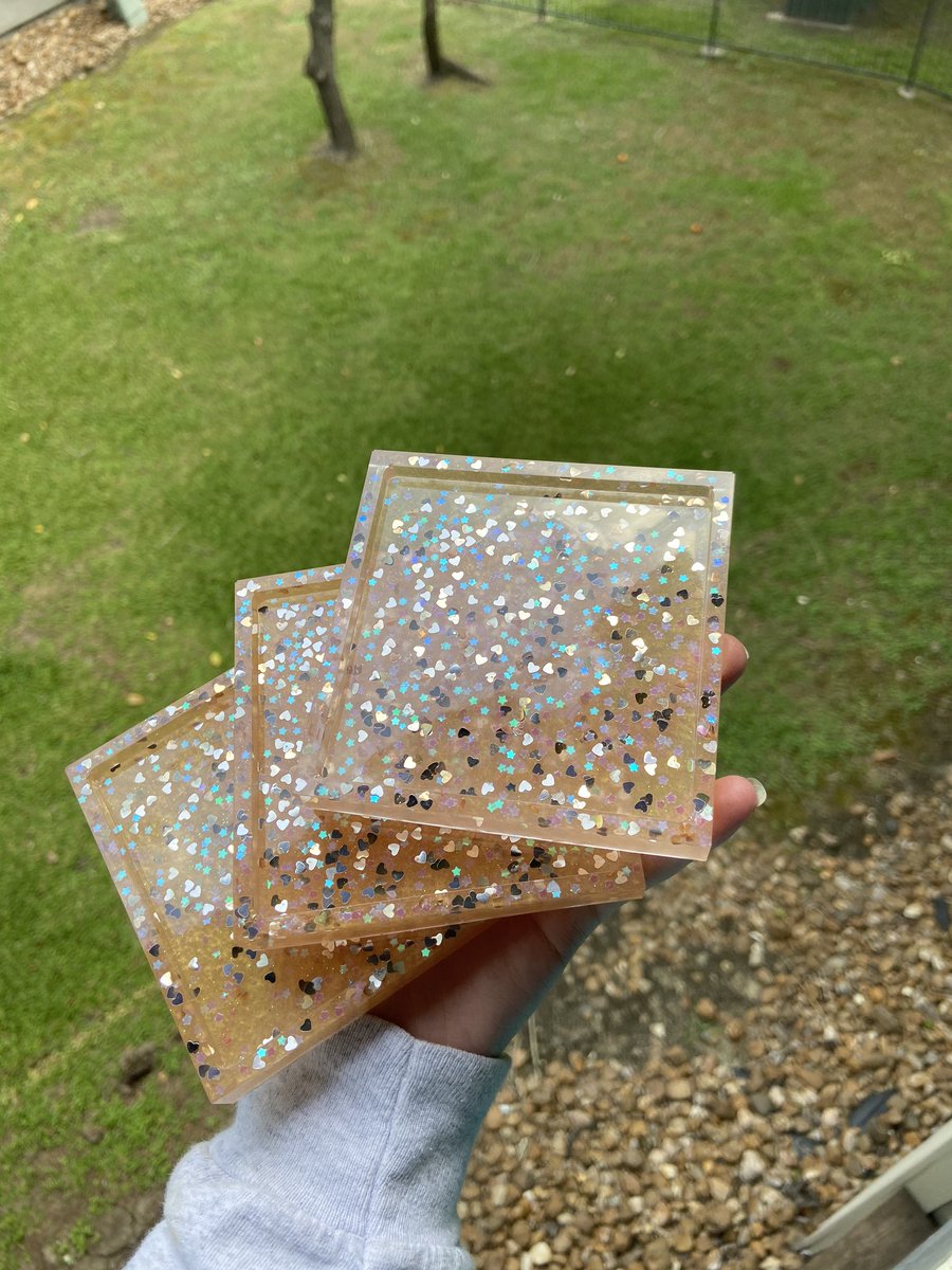 thedrippyhippy's tweet photo. 🍄GIVEAWAY TIME🍄

🕉I am giving away this 3 piece coaster set and gifting 30% off your next order from my shop to 1 lucky winner🕉

🌸HOW TO ENTER🌸
-like/rt
-must be following 
-tag a friend

🔮Winner will be picked 5/18🔮 https://t.co/3mUdejz3fE