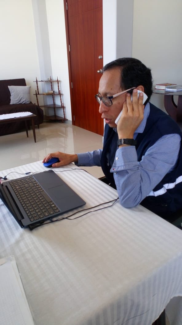 Salud_Guayas's tweet photo. El equipo de #SaludMental del Distrito 09D06 monitorea constantemente a pacientes con #Covid_19 y a sus familiares, brindándoles contención emocional por medio del sistema de teleasistencia.
#QuédateEnCasa
#PrevenciónEsSalud
#ActivadosPorLaSalud https://t.co/0PMyjfmxW7