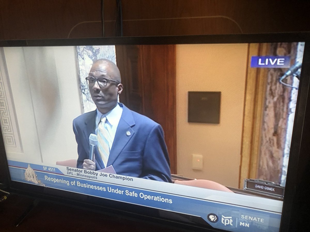 thauserkstp's tweet photo. The MN Senate just voted 39-28 to approve a bill to allow most Minnesota businesses and churches to reopen as long as they adhere to government health guidelines. It’s largely symbolic because House unlikely to approve. https://t.co/OlcAhTeNNX