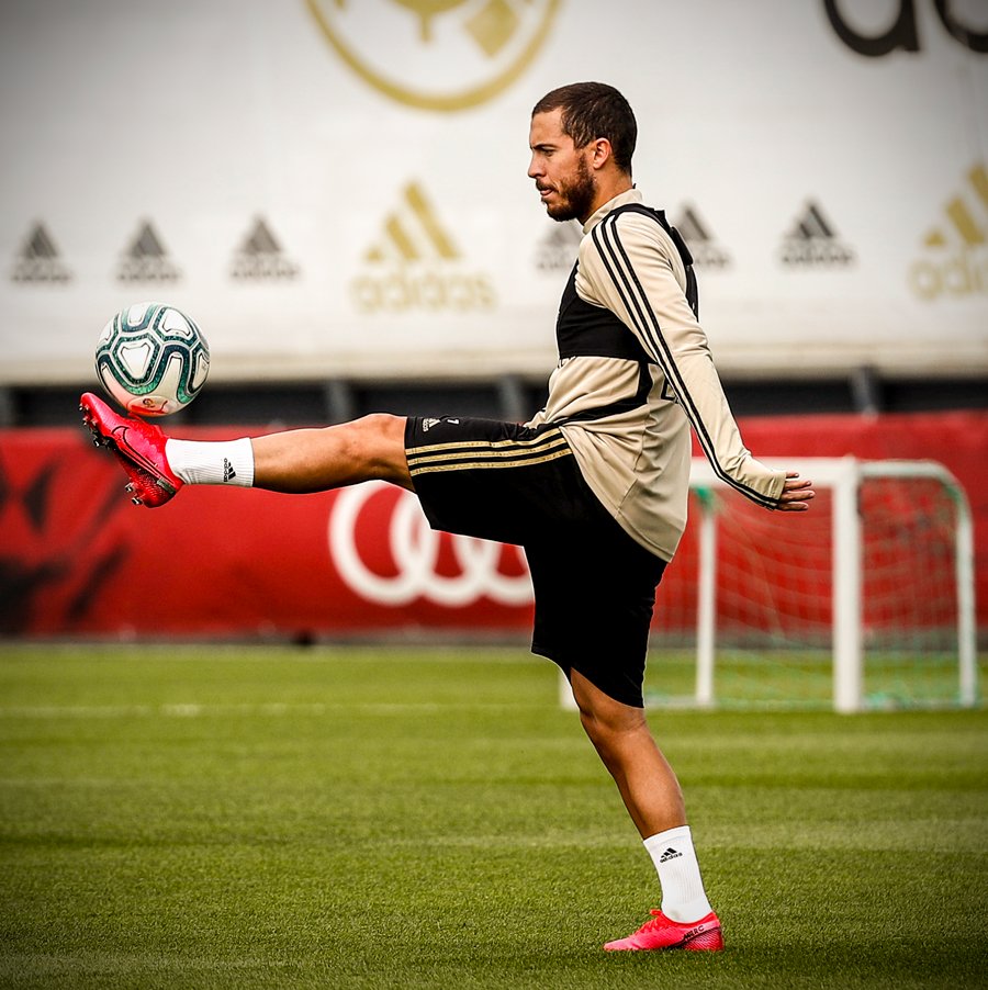 brfootball's tweet photo. Real Madrid train for the first time since La Liga was suspended in March ⚪ https://t.co/sZHu0V3R13