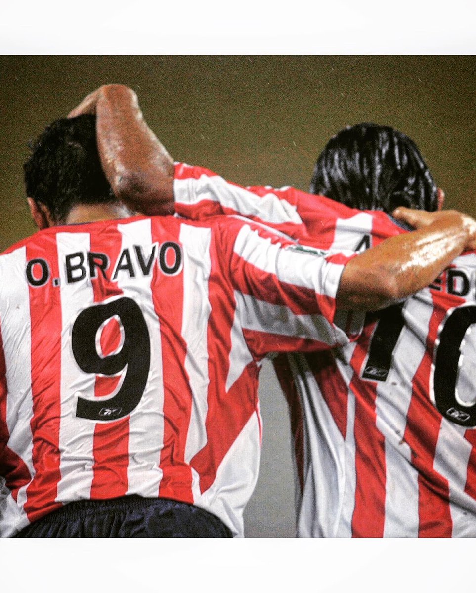 Historia_Chivas's tweet photo. 📸 #114DeChivas 🥳🎉
9️⃣ - 🔟 🏆🐐🇫🇷.
@OBravoOficial
@Amedinaoficial
#HC2020 | #Chivas | #CHIVAFEST | #HistoriaSagrada | #RebañoSagrado | #ChivasDeGuadalajara https://t.co/GV3ZyLSsXi
