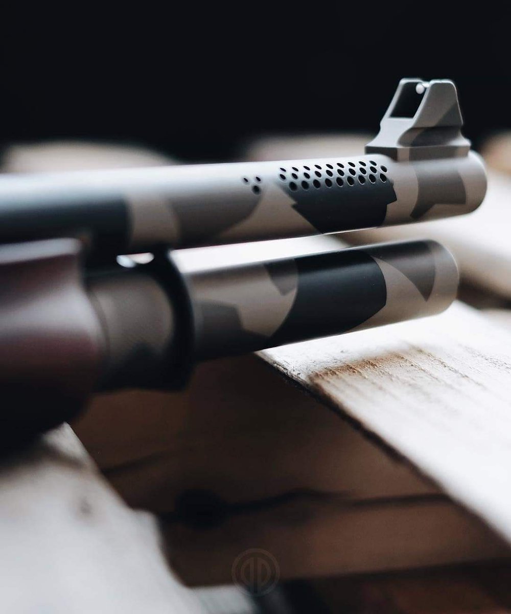 VangComp's tweet image. Details 🔍 of the @BrownellsInc 870 🔥🔥🔥 build. ⁠@VangComp barrel mod w/ ports, Ghost Ring sights &amp;amp; mag ext.
@weaponworksllc dazzle cerakote ⁠
#primerprojects #brownells #bop #vangcomp #shotgunseason #shotty #camo #fde #shotgun #remington ( #📷 @PrimerProjects )