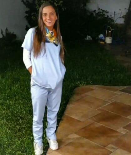 MaimonidesFyB's tweet photo. Aldana Lucia Scebba fue nuestra primera graduada en la carrera de Farmacia en defender su tesina a través de una videoconferencia a causa del aislamiento por el coronavirus.
¡Felicitaciones, Farmacéutica!

#Farmacia #Bioquímica #UniversidadMaimónides https://t.co/5A1iPtpxq5