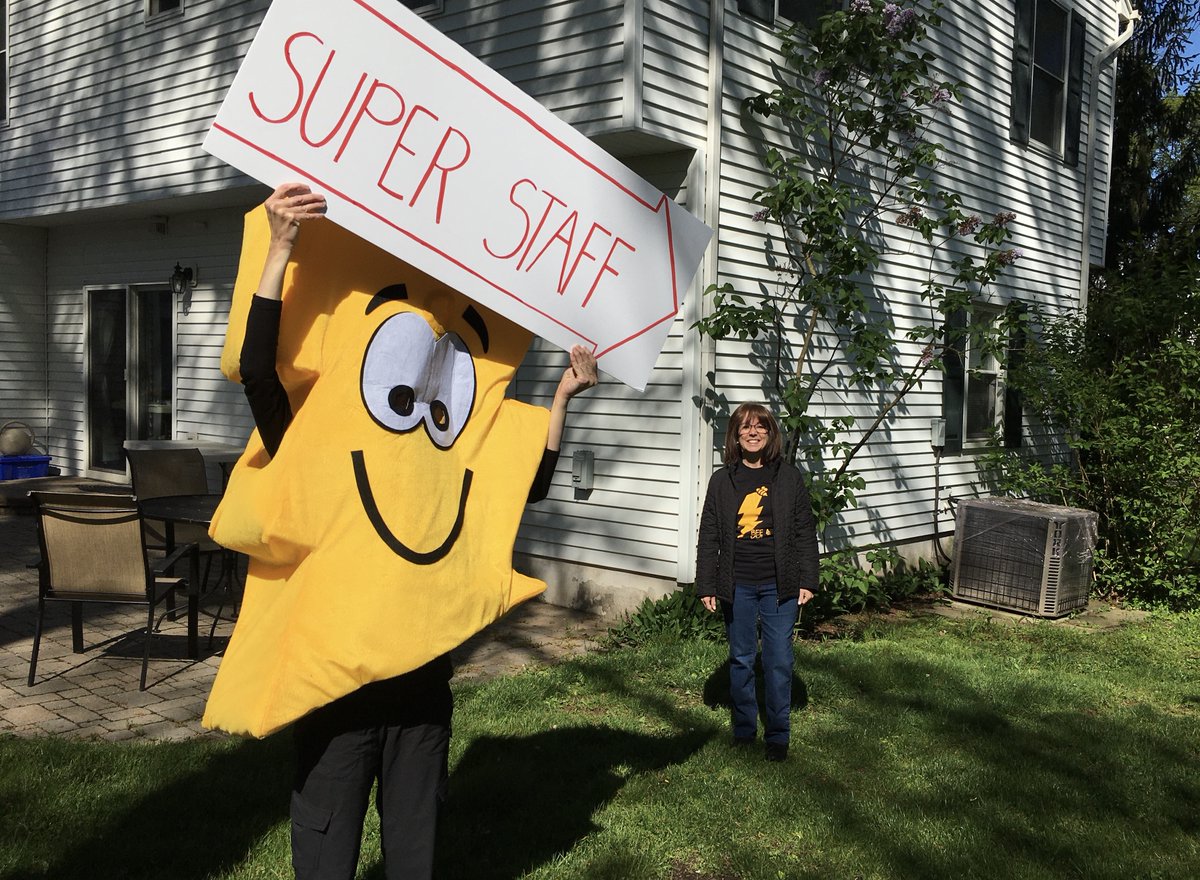 To end an awesome Teacher Appreciation Week, I surprised two of our wonderful teachers at their houses! Thank you for all your hard work Mrs. Nuzzo and Ms. Cherukara⚡️    Where will I show up next?!  #BeABolt #ShineBrightEdison <a href="/BenFranklinES/">Ben Franklin School</a>