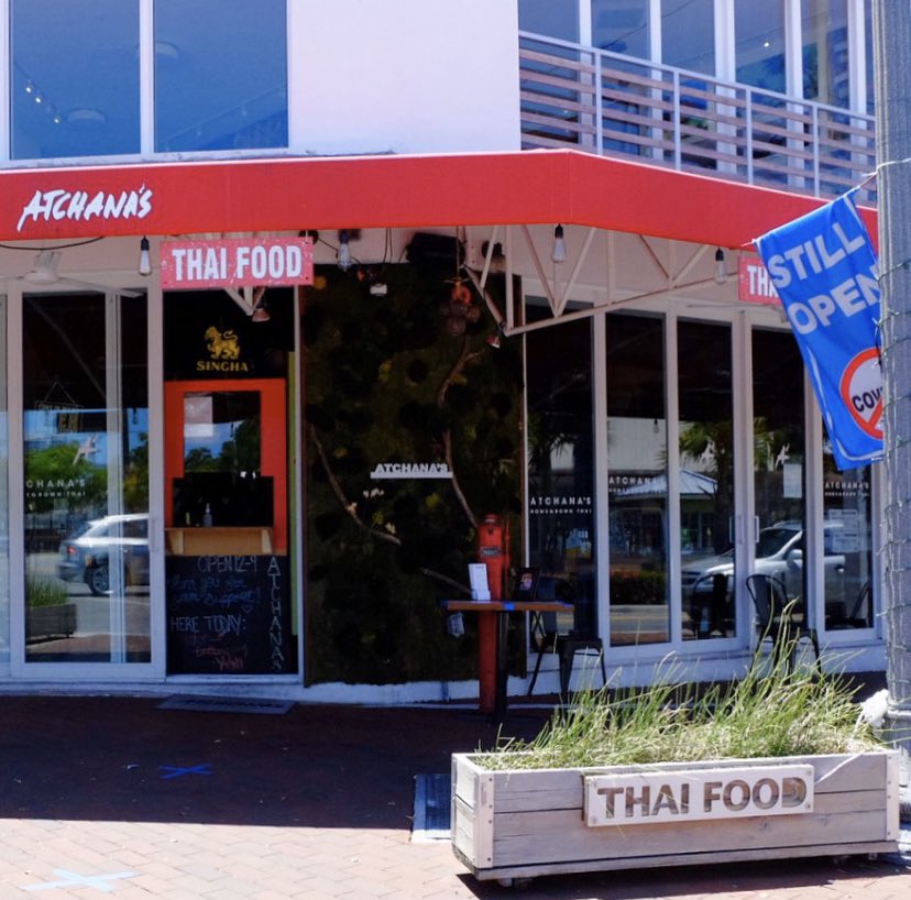 GroveGratitude's tweet image. @Atchanas_Thai is open daily from 12-9 for takeout and delivery! Healthcare frontliners also receive 30% off! #supportlocalmiami #miamitogether #grovegratitude #coconutgrove
