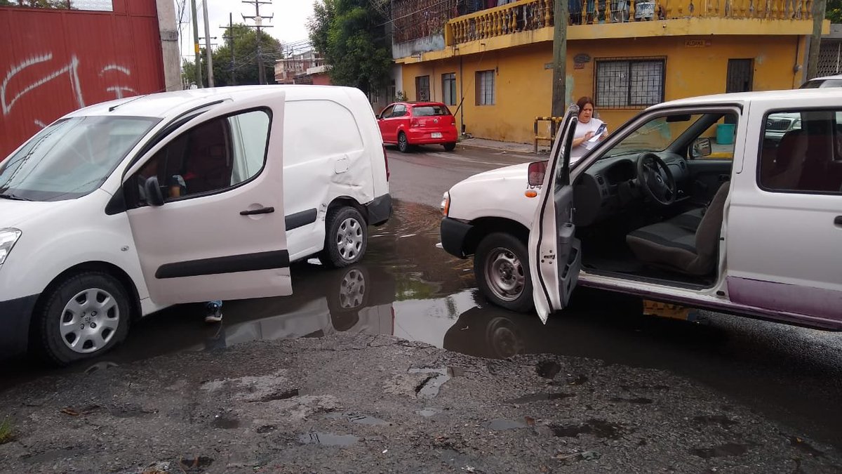 ESTACIÓN CENTINELA -Servicio Social en Emergencias tweet media