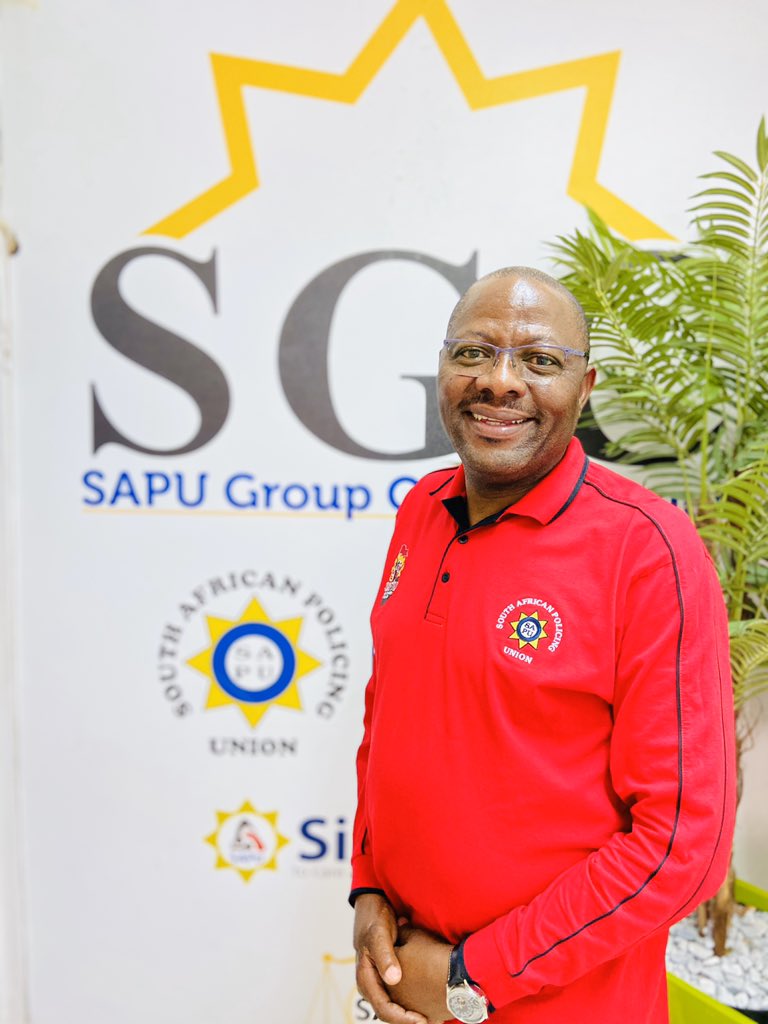 wearesapu's tweet photo. Catch #SAPU President Mpho Kwinika on #MalaFm
@ 19:30 pm
He will be talking about The high #covid19 infection rate in the police service
#SAPUcares
#ProtectTheprotectors https://t.co/QqKCSWZkaJ