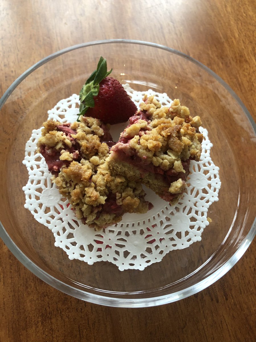 blazerfuel's tweet photo. Quarantine has turned some folks into professional bakers!! Did anyone try the strawberry shortcake bars from the newsletter recipe??😋😋 https://t.co/NZtMUBbPN9