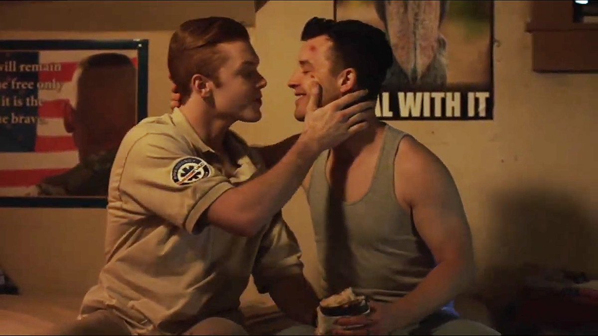 all_lovefisher_'s tweet photo. they are so in love I- https://t.co/3WLgylJhmc