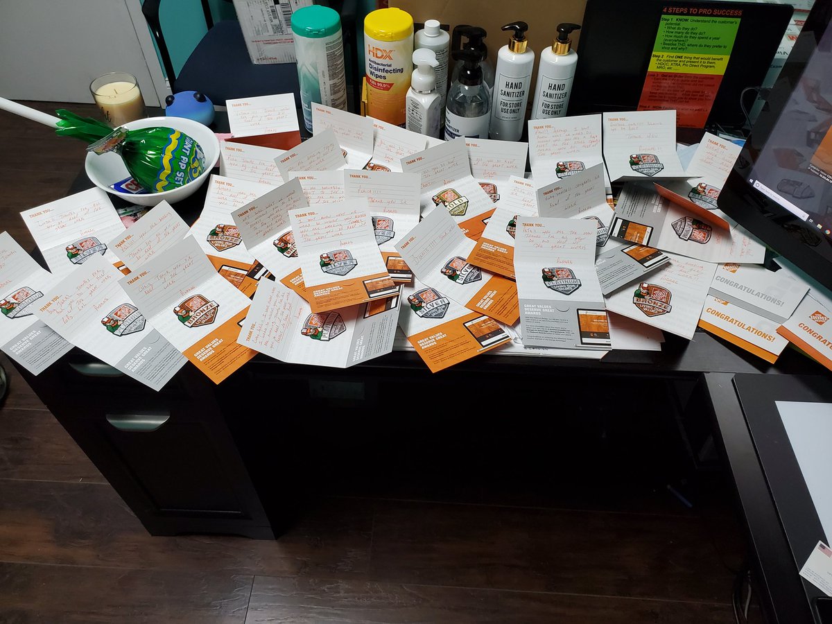 AndraeBailey84's tweet photo. It's that time Again! Now this is Amazing! Being able to support an organization that allows me to take care of my team during these unprecedented time #ProudMoment #MYTEAMROCKS Personal thank you's in ORANGE INK #DepotLife #TheWest @OrrinBurkett #LotsOfPlatinums https://t.co/gYHM4WCljK