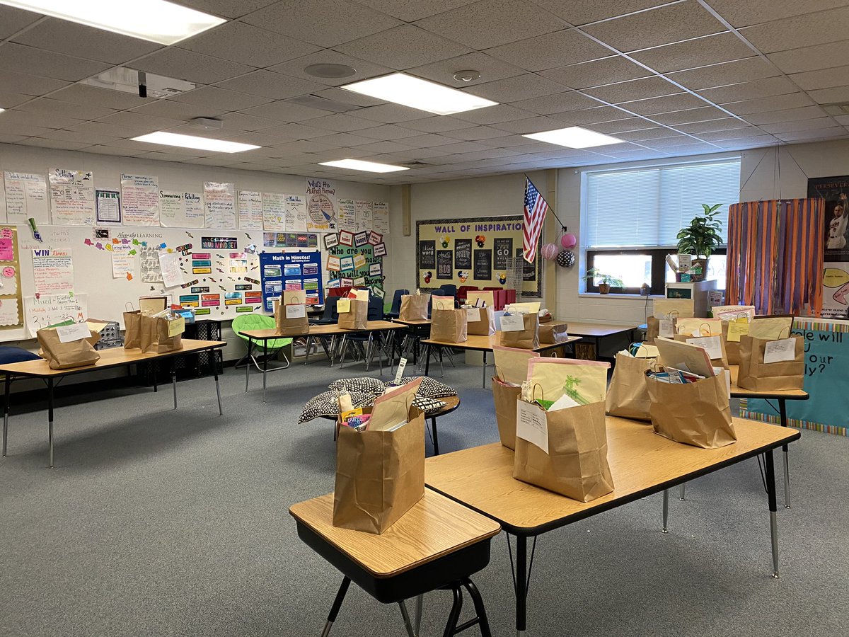 kerrvand's tweet image. Packing up is hard to do...especially in these circumstances, but we must #KeepOnWi @howard_huskies @HSSD