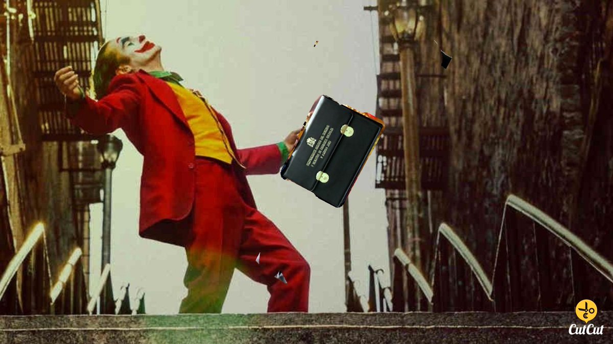 i_didac's tweet photo. Pues a mí Pablo en la escalera de La Moncloa, sí que me recordó al Jocker https://t.co/Cgv59JsxyH