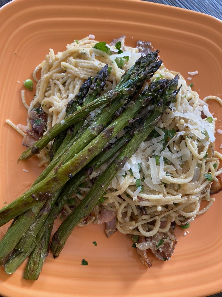 antoninox_'s tweet photo. I made pasta cabonara from scratch yesterday and it’s all I can think about. https://t.co/4f62Roobwm