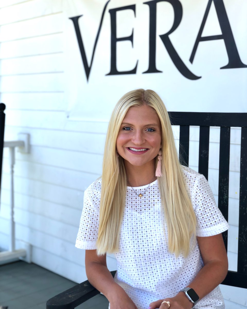 We are THRILLED to welcome a new intern to The VeryVera team for the summer, Kelsey Robinson! Kelsey is a rising senior at Georgia Southern majoring in Public Relations and is excited to join us while she's home for the summer. Welcome to the team, Kelsey! 🎊
