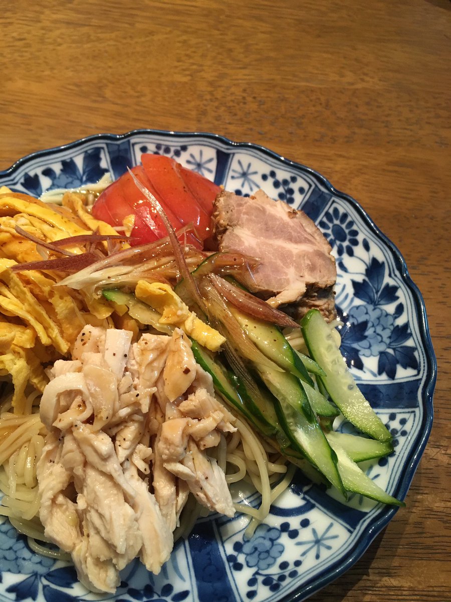mrylttllvr's tweet photo. 夏たべる https://t.co/ucVY9sAzI9