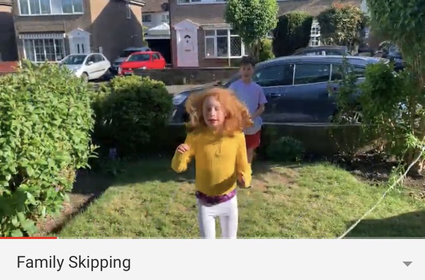 Ellie and Lucas wanted to show family skipping today. Ellie had a series of progressions to introduce, to show how creative you can be. Shout out to Lacie (and Aunty Vicky for getting the new equipment) 💕

youtu.be/qtCQ3tboLW4