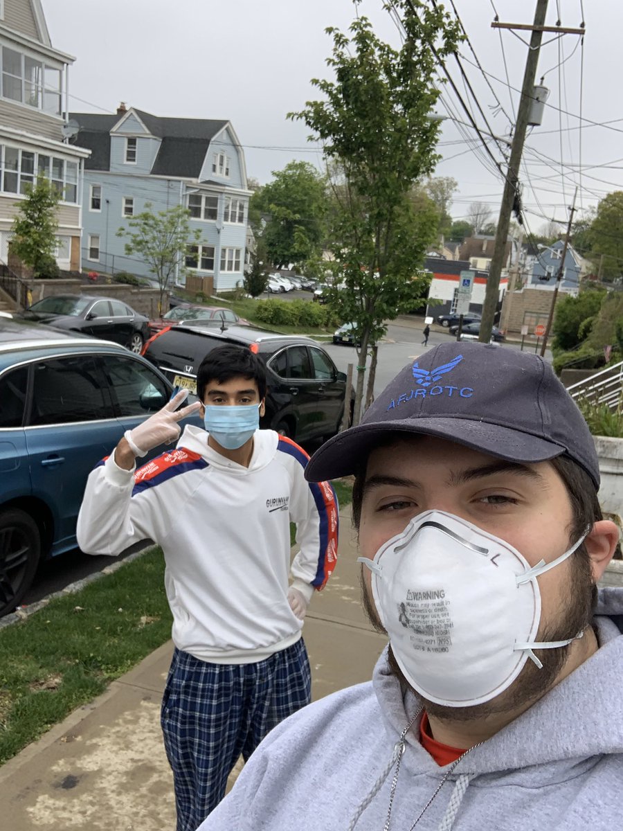 This past Friday was our second week of Operation Enduring Hope! We delivered another 720 meals, bringing out total meals donated to 1,620. #afjrotc #airforce #fooddrive #mountaineersquadron