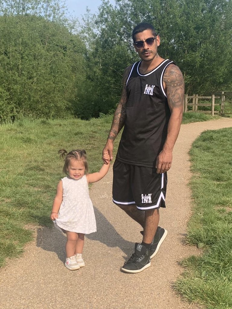 InkKingsUK's tweet photo. Park stroll with my little miss sass 🖤🙌🏾 https://t.co/Ss09qXxYlO