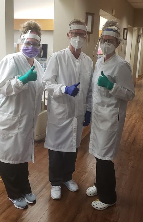 Kraklow_DDS's tweet photo. We may look different than normal, but we are still here for our patients!❤ Can you guess who is who!? #westillcare #hereforyou #KraklowQualityDentistry #Gettingthroughittogether https://t.co/GRCbCqAwNQ
