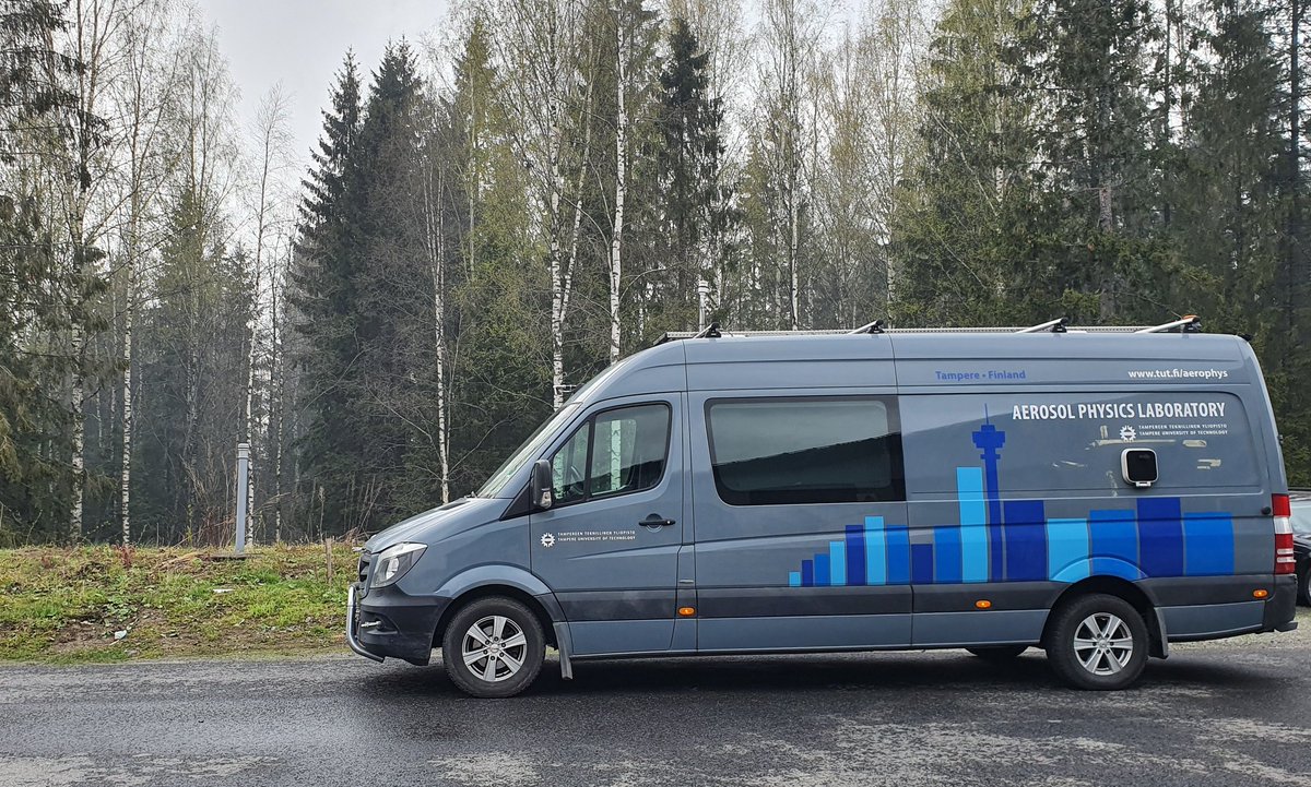 Tavallisen mittauspäivän päätteeksi mitattiin tänään mm. hiukkaspitoisuuksia ja mustaa hiiltä pelastuslaitoksen apuna Tampereella Ruskon tulipalopaikan läheisyydessä @TampereUni <a href="/BCFootprint/">BC Footprint</a>