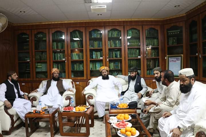 سندھ میں لاک ڈاون کے دوران اگر جمعیت علماء اسلام کے امدادی کاروائیوں کی تشہیر ہوئی ہے تو اسکا کریڈٹ جمعیت علماء اسلام کے سوشل میڈیا ورکرز کی مرہون منت ہے. علامہ راشد محمود سومرو
#FollowJUITeam