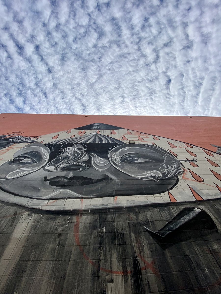 JMMuu's tweet photo. Impromptu mural tour around @ExploreMidtown ... loving this one by #Caratoes https://t.co/mINKP9n9m1