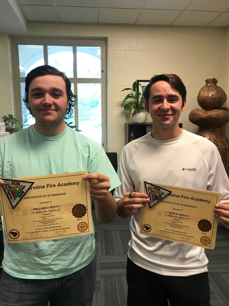 Stop Drop & Roll for @WHS_FireRescue students Tyler Hinson & William 'Gauge' Peavy. Congrats on receiving Fire Fighting Level 1 certificates! @myoung5886 @CherylGuy1 @WHS_Redhawks @RichlandTwo #futurefirefighters #redhawks #2020WHSGRADUATE