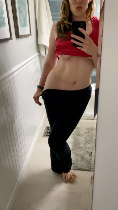 Who needs some Monday motivation this week? 😈 https://t.co/O5Tn8VWRzA