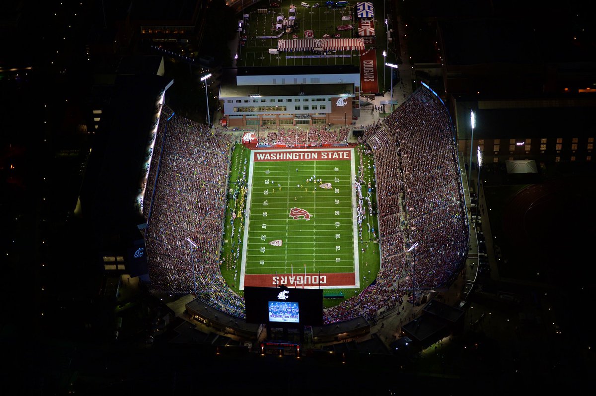 WSUCougarFB's tweet photo. 🏠 

#GoCougs | #LetsRoll https://t.co/71QNhcNkjL