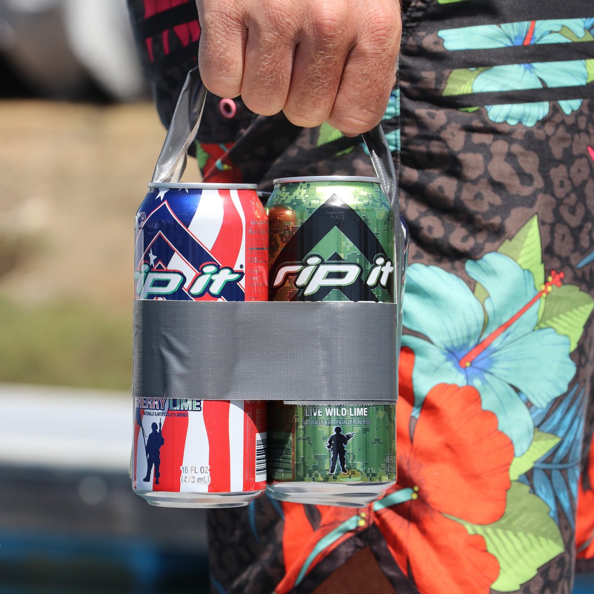 clifjules's tweet photo. 12 Awesome Uses For Duct Tape On a Fishing Trip https://t.co/zX5dkHA8Yx RT @ManTripping https://t.co/AT9KxWAp6I