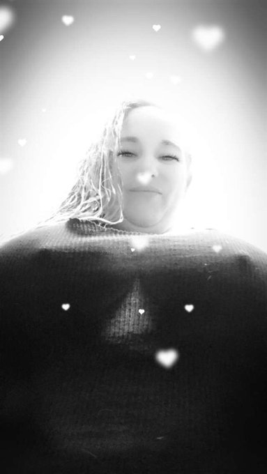 #bignipples #nippinout #browneyedgirl #38dd https://t.co/bSYnCnDCVb<a href="/tag/bignipples"class="tags">#bignipples</a><a href="/tag/nippinout"class="tags">#nippinout</a><a href="/tag/browneyedgirl"class="tags">#browneyedgirl</a><a href="/tag/38dd"class="tags">#38dd</a>