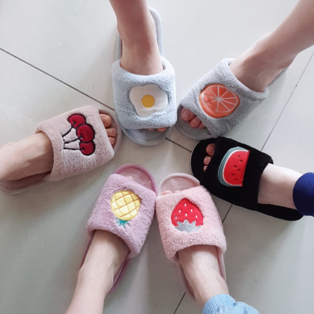 rcpcbase's tweet photo. RCPC! Problem solved! Akhirnya ketauan juga para pemilik slipper nya wkwkwk

©️juridaijuki 
#RocketPunch #로켓펀치 https://t.co/HhyJgltvpP