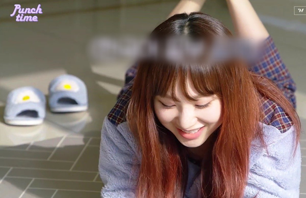 rcpcbase's tweet photo. RCPC! Problem solved! Akhirnya ketauan juga para pemilik slipper nya wkwkwk

©️juridaijuki 
#RocketPunch #로켓펀치 https://t.co/HhyJgltvpP