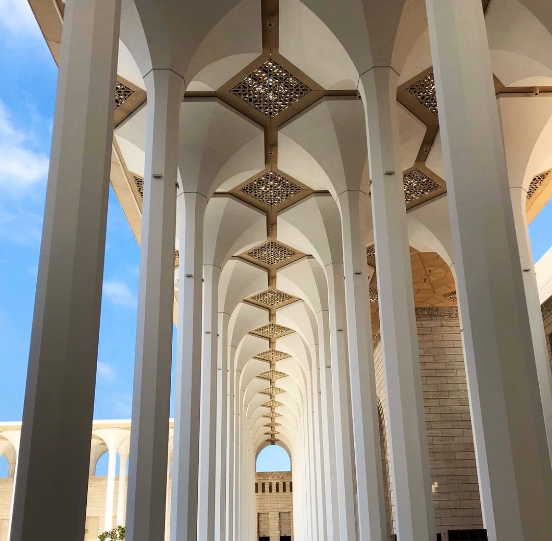 wissam_shabat's tweet photo. Interior of The Great Mosque of Algiers or Djamaa El Djazair, Algeria.

The third largest masjid worldwide, and the largest in Africa. Completed 2019. https://t.co/G4PZ7GkHFF