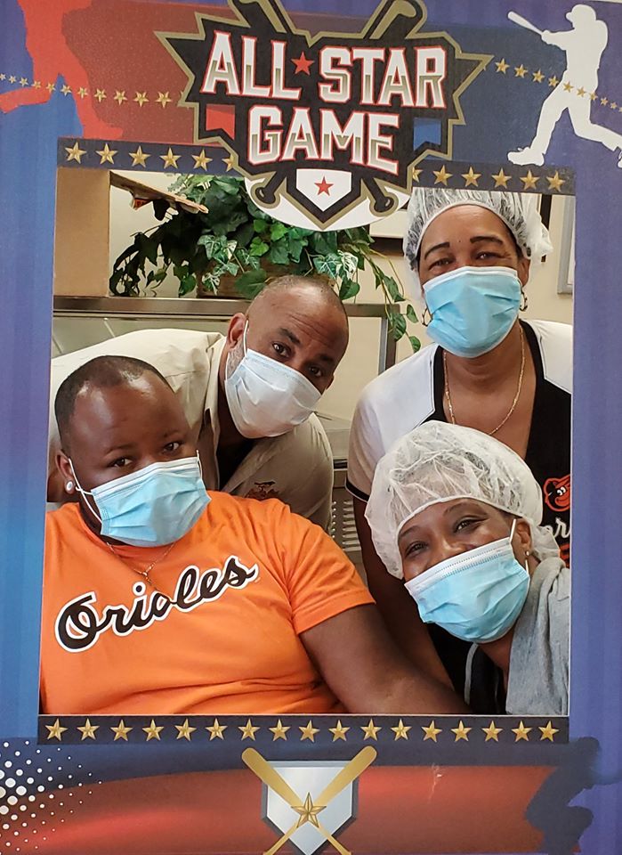 FCHealth's tweet photo. Baseball is such a powerful symbol of American heritage and envokes happy springtime memories. Both residents and staffers had a blast!
#WMARCares @WMAR2News #BeOnWJZ @wjztv #WbalTogether @wbaltv11 #ShowUsSomethingGood @foxbaltimore #COVID19 #nursinghomes #NursesWeek2020 https://t.co/mlOZZiMEZT